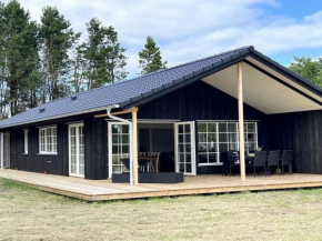 Holiday Home Gedda - from the sea by Interhome, Hals